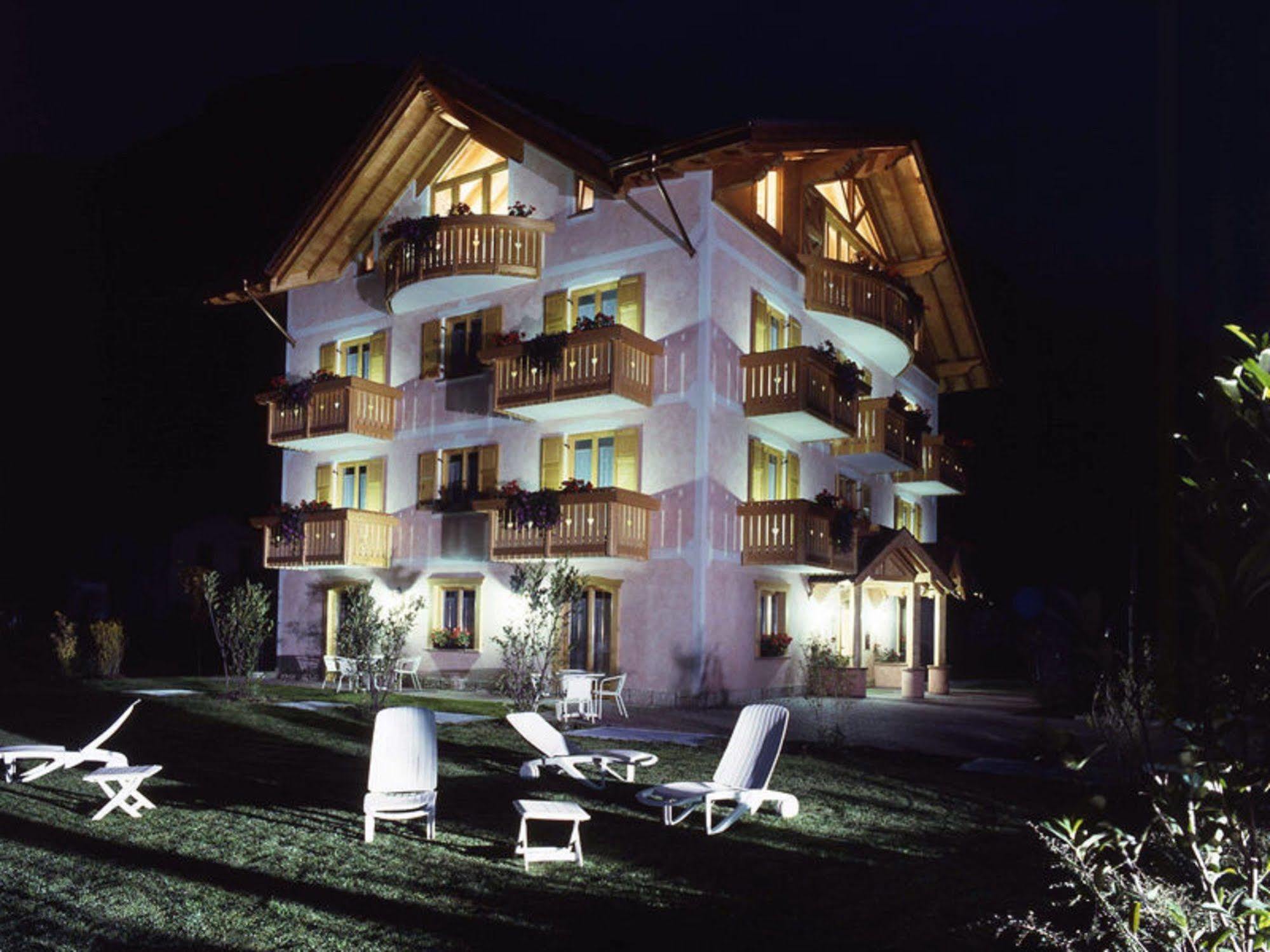 Residence Rio Piccolo Мольвено Экстерьер фото